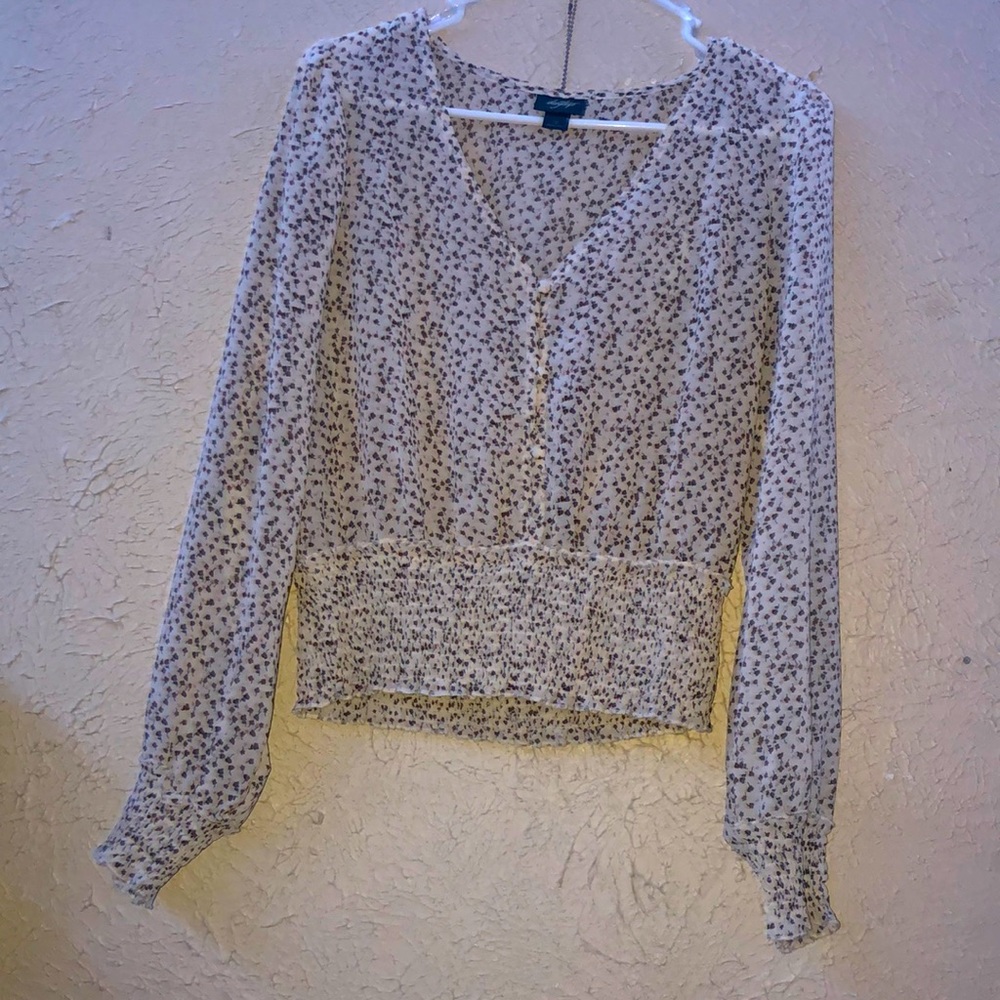 Brand DayTrip, size small, light tan in color.